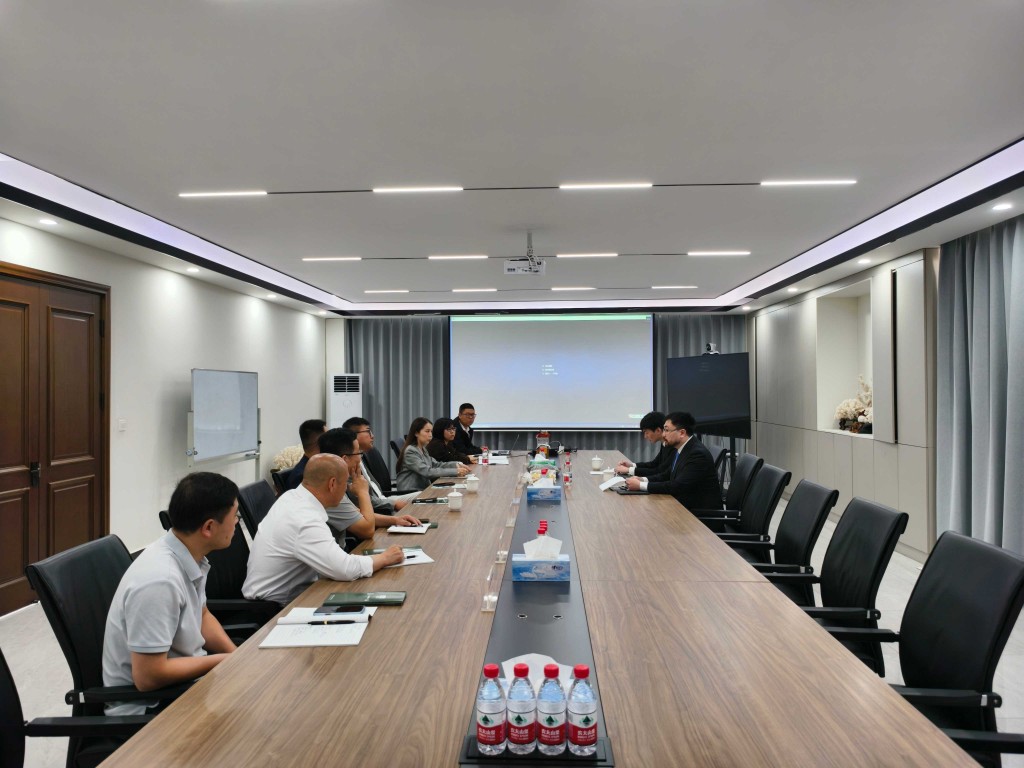 Australian Business Partners Visit Qinhuangdao Ocean Food to Explore Ready-to-Eat Food Cooperation (16).jpg